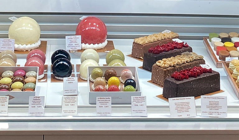 Macarons Cakes and Fine French Food