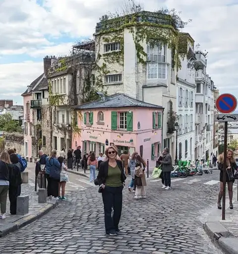 Pink House in Montmartre