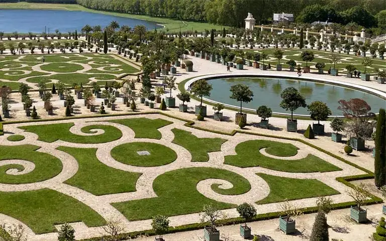 Versailles Palace Gardens